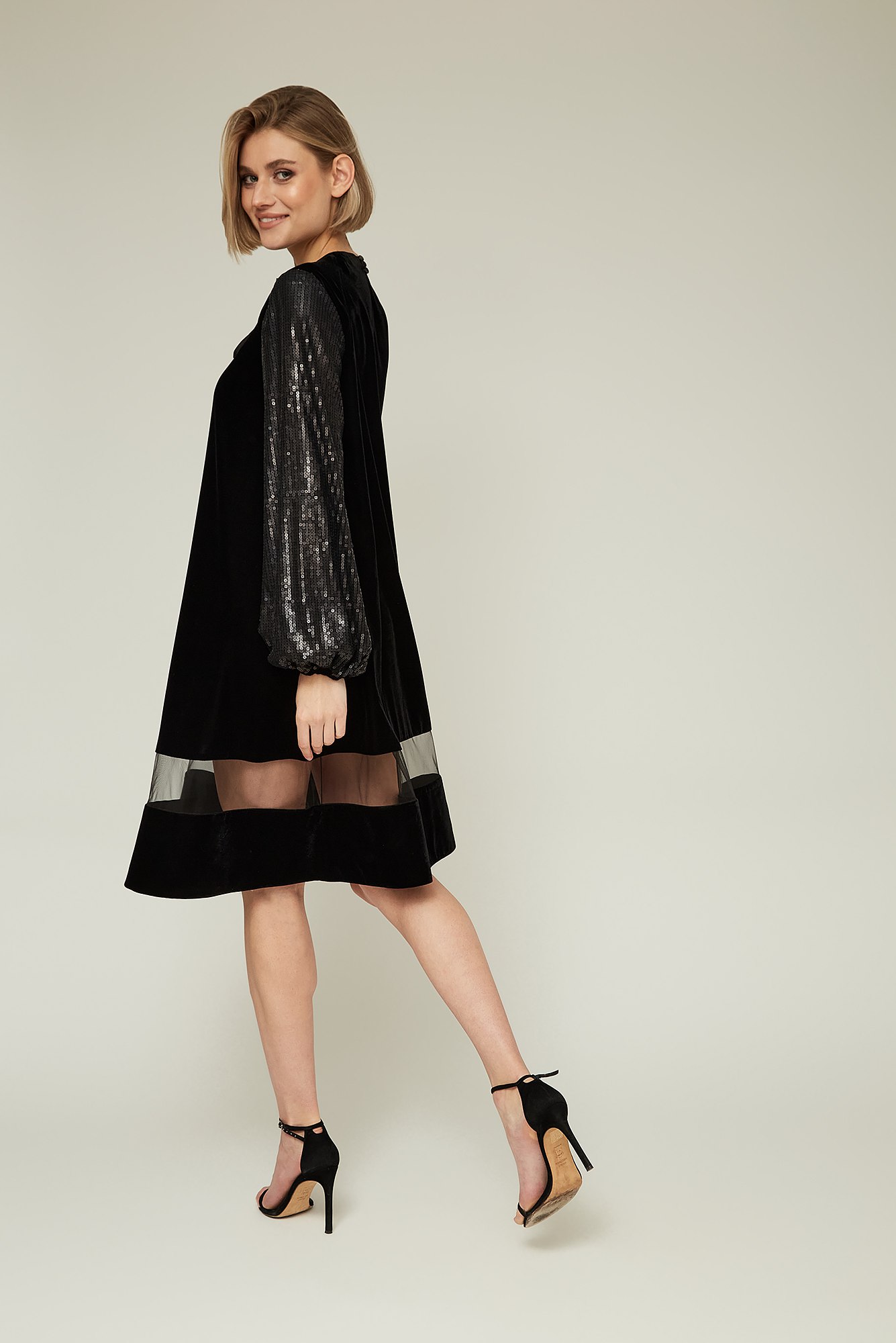 Андре Тан дав фешн-поради для святкування Нового року 2022: топ образів і кольорів